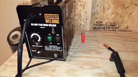 Chicago Electric Welder 90 Amp Flux Core Mix Harbor Freight Youtube