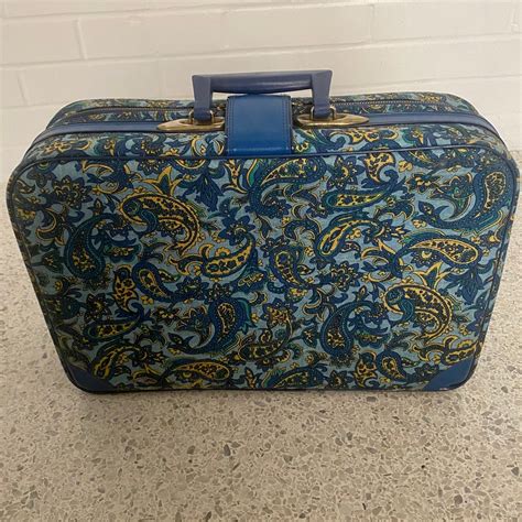 Late 60s Early 70s Set Of 4 Nesting Suitcases Retro Kandy Vintage