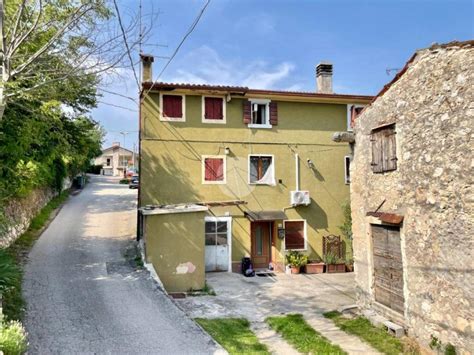 Vendita Terratetto Plurifamiliare In Via Arcandola San Martino Buon