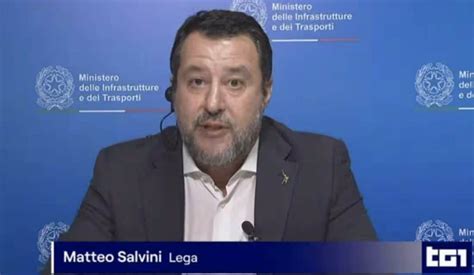 Polemiche Dopo L Intervento Di Matteo Salvini Al Tg Il Ministro In