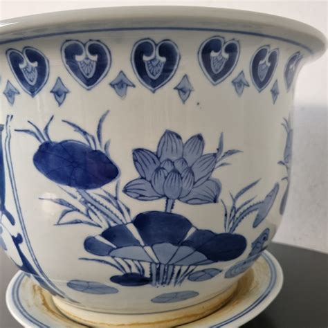 Large Blue White Chinese Ceramic Planter Auction Chamber