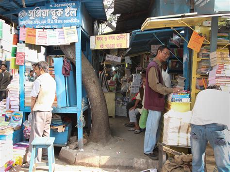 Hello Talalay: Book Stalls In Kolkata