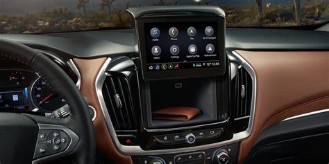 2022 Chevrolet Traverse Interior