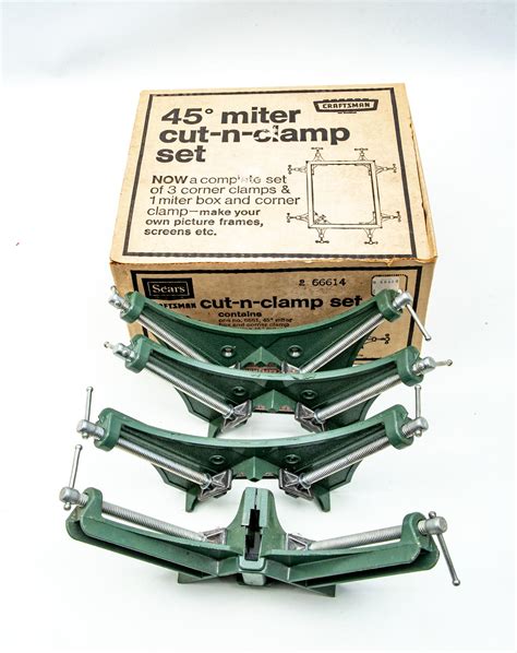 circular saw 45 degree miter cut 3