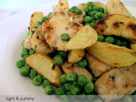 Pan Cooked Chicken With Potatoes And Peas A Light Meal Easy To Make