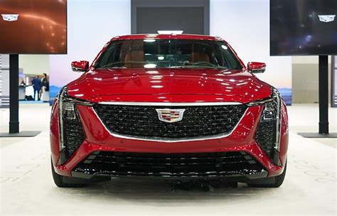 2025 Cadillac Ct5 Sedan Arrives With 33 Inch Touchscreen Display Wider Front Grille The Isnn