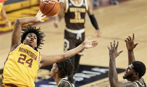 Gophers men's basketball builds a growing SoCal presence - Yahoo Sports