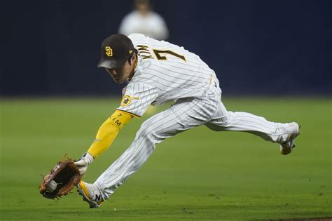 Padres Kim Ha Seong Picks Up RBI In Stunning NLDS Victory Over Dodgers