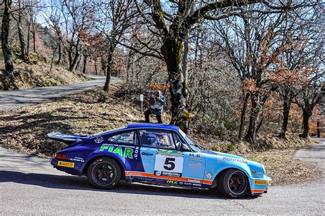 A Matteo Musti E Simone Brachi Porsche Carrera RS Il 13 Historic