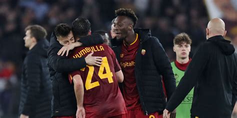 Calciomercato Roma Doppia Cessione In Vista Le Ultime