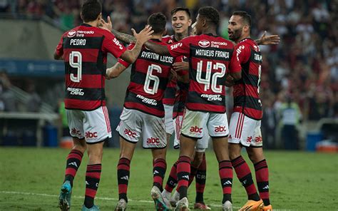 Flamengo Atropela O Vasco Entra No G6 E Aumenta A Crise Do Rival