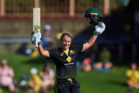 Alyssa Healy worried about women's cricket with WC in sight