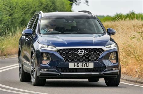 Hyundai Santa Fe Premium Se 4wd 2018 Uk Review Autocar