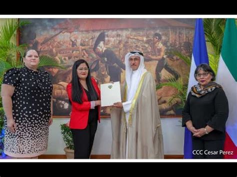 Embajador del Estado de Kuwait presenta Copias de Estilo en Cancillería