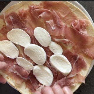 Rotolo Di Piadina Ricetta Piadina Arrotolata Farcita Con Prosciutto