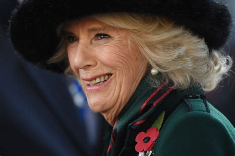 PORTRAIT Qui Est Camilla Parker Bowles Nouvelle Reine Consort