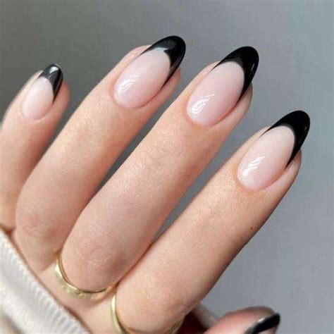 Black Tip Stiletto Nails