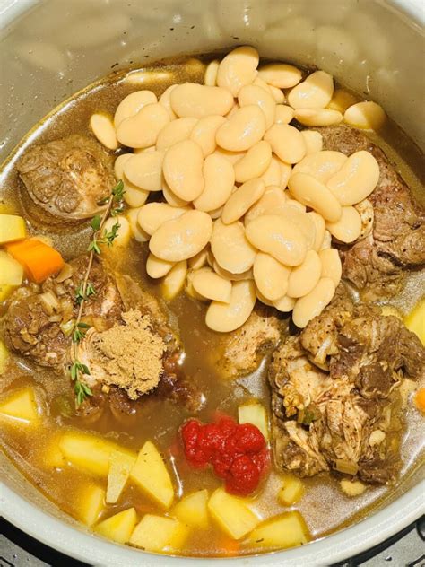 Pressure Cooker Jamaican Oxtail Stew Recipe Liana S Kitchen