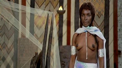 Naked Beryl Cunningham In The Black Decameron