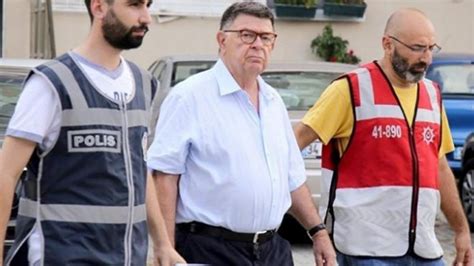 AYM den Şahin Alpay kararı