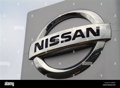 nissan badge Stock Photo - Alamy