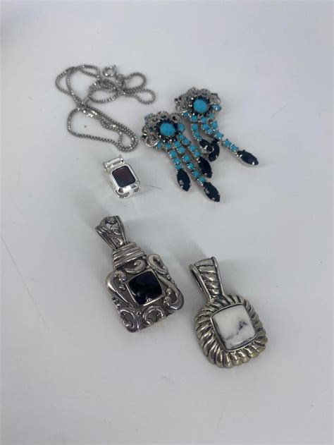 Lot Silver Pendants Silver Tone Chain Vintage Fashion Craft Pieces