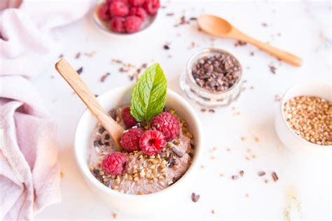 Buchweizen Porridge Mit Frischen Fr Chten Und Ger Steten