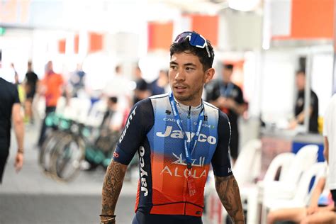 Caleb Ewan Regressa Aos Triunfos Na Etapa De Abertura Da Volta A Om