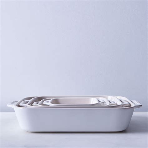 Travessa Retangular Branca 20x16cm Staub Ceramic Via Valor