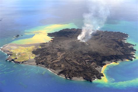 Volcanic Activity Update Nishino Shima Volcano Japan Head Space