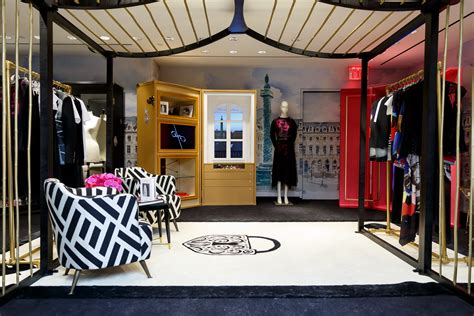 Schiaparelli Opens Its First Pop Up Store At New Yorks Bergdorf