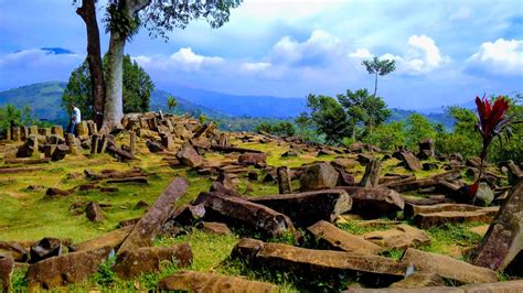 SITUS GUNUNG PADANG Tiket Masuk Dan Pesona Januari 2025