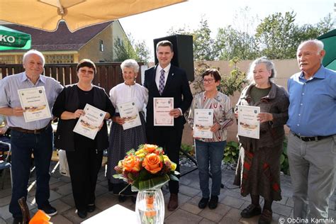 Društvo upokojencev Kamnik odprlo svoja vrata in podelilo športna