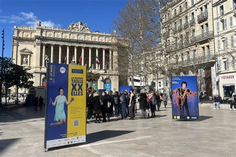 La Science Taille Xx Elles Une Exposition Qui Valorise Les Femmes Scientifiques