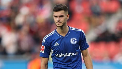 Ausstiegsklausel beim FC Schalke Neue Vertragsdetails über Tom Krauß