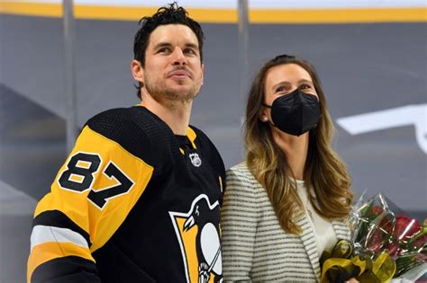 Who is Sidney Crosby’s girlfriend, Kathy Leutner? | The US Sun