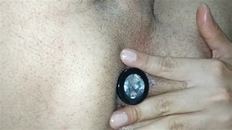 FODENDO O MEU CUZINHO PLUG ANAL E CONSOLO ATÉ GOZAR Pornhub Gay