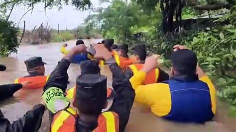 Evacuan A Familias En Nacaome Por Inundaciones V Deo Dailymotion