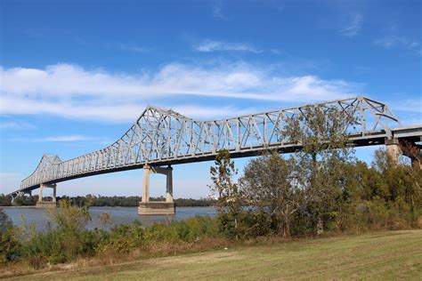 Veterans Memorial Bridge Gramercy Louisiana La 3213 Vet Flickr