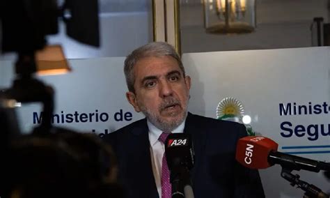 Aníbal Fernández Anunció La Creación De Un Comando Unificado Contra Los Saqueos La Brújula 24