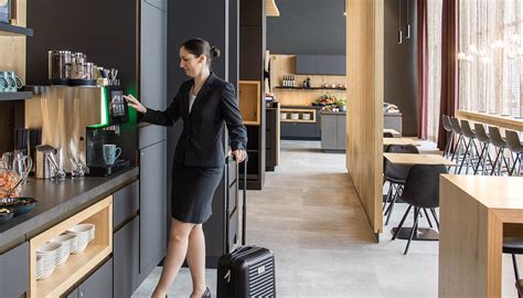 Hilton Executive Lounge - Munich Airport