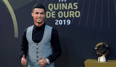 Cristiano Ronaldo Cr7 Conquistó Premio Como Mejor Jugador De Portugal