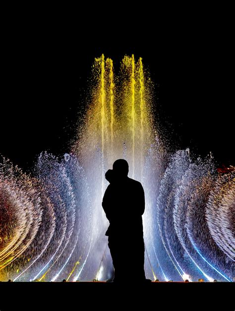 Fuente De Colores Confederaci N Espa Ola De Fotograf A