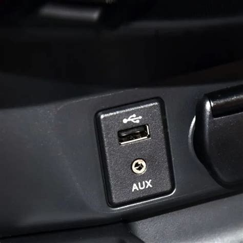 USB Socket Port AUX Adapter Connect Radio CD Navi DA For Nissan X Trail