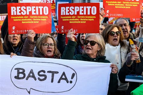 Nova greve de professores entre 1 e 3 de fevereiro SIC Notícias