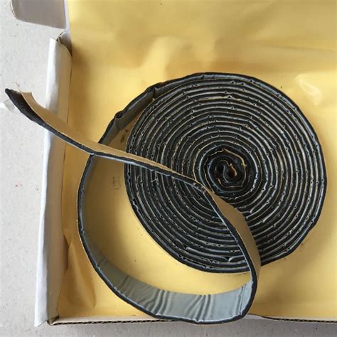 2 320CM Black Butyl Rubber Glue Car Soundproof Door Windshield Edge