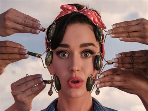 Katy Perry Exc Lsior