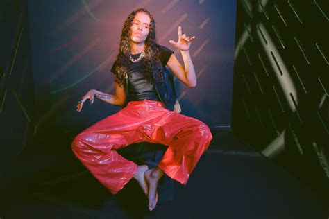 The Rise Of A Rap Sensation: Unpacking 070 Shake's Net Worth In 2022