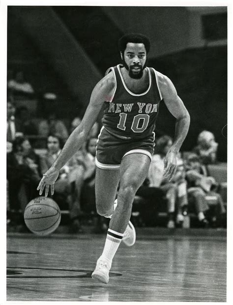 lot detail group lot  vintage original ny knicks photographs