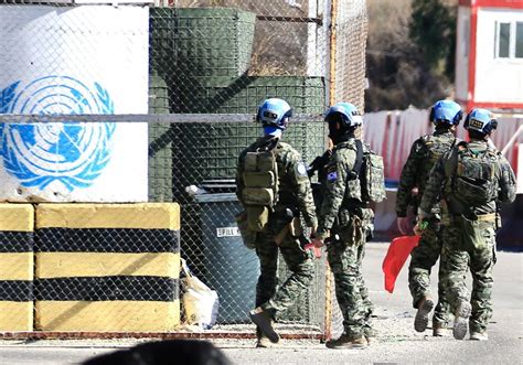 Israel Dispara Contra Un Puesto De Observación De Los Cascos Azules De La Onu En El Sur De Líbano